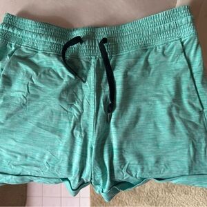 Born primitive lounge shorts teal L